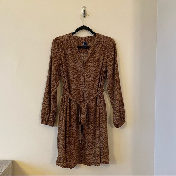 GAP-ANIMAL Print Tie-Belt Dress (Size:Medium) - Picture 2 of 12